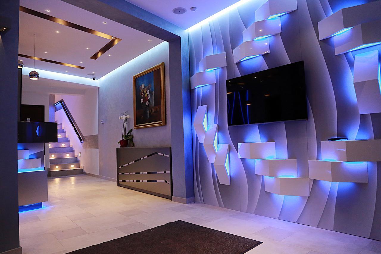 Hotel Parliament Square Bucureşti