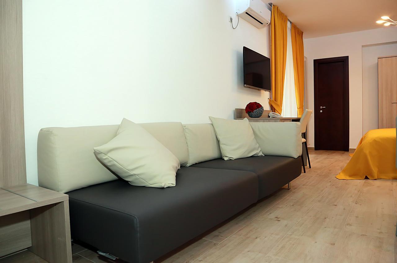 Hotel Parliament Square Bucureşti