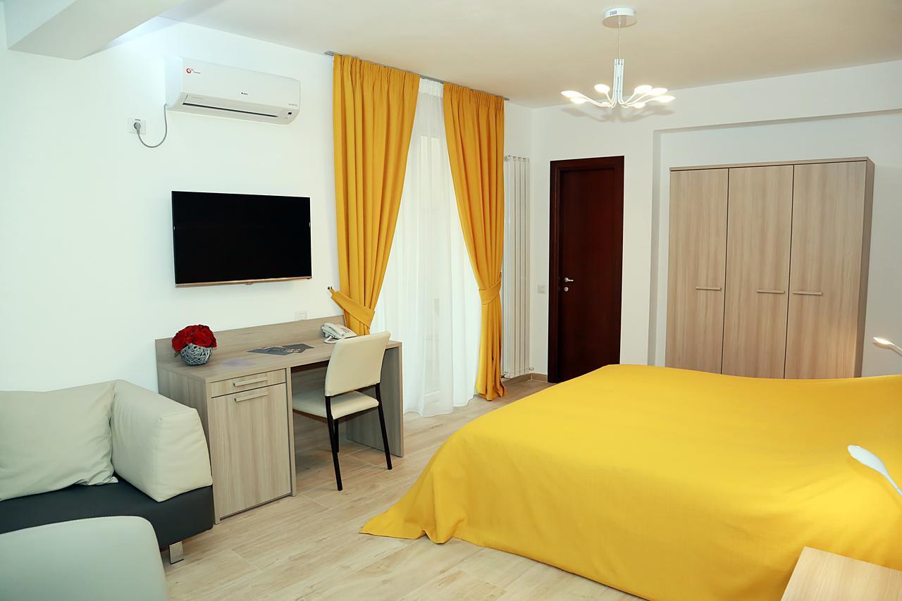 Hotel Parliament Square Bucureşti